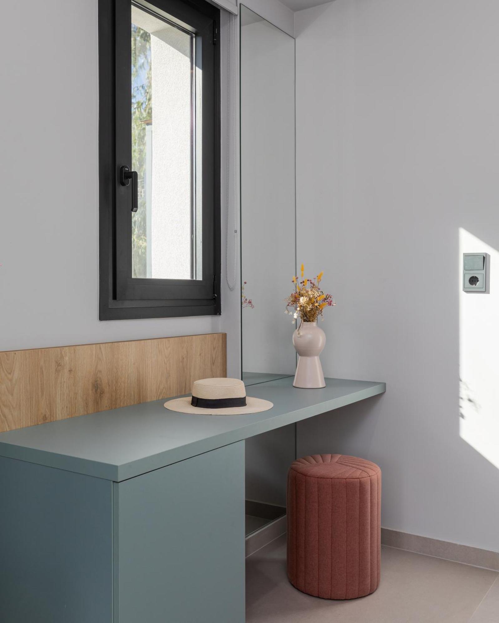 Apartment The 8